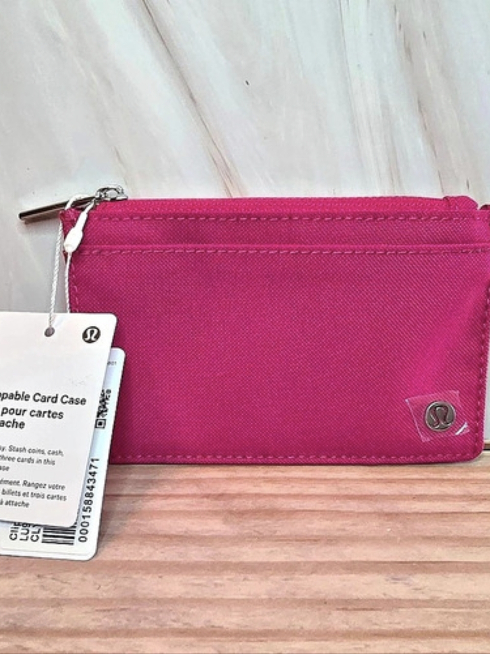 lululemon Clippable Card Case